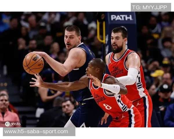 杰特霍华德单节狂砍22分并列本赛季第五哈登27分领跑约基奇紧随其后